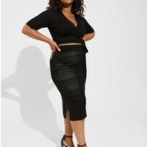 Torrid, Midi Sweater Side Slit Skirt Size 4 - New with tags